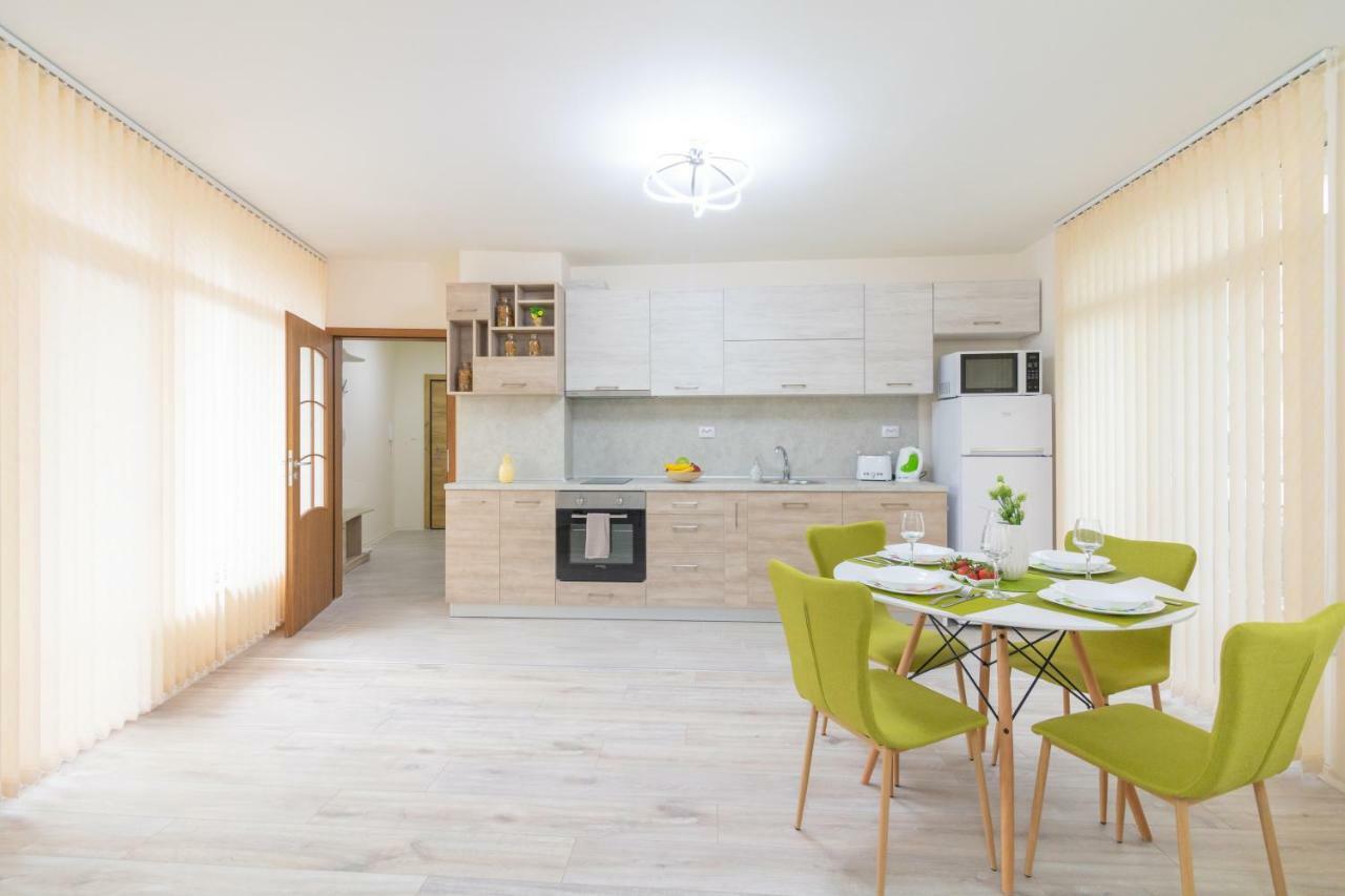 Domus Apartments Grand بلوفديف المظهر الخارجي الصورة