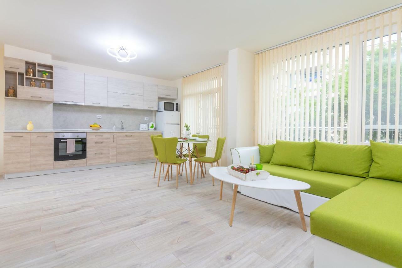 Domus Apartments Grand بلوفديف المظهر الخارجي الصورة