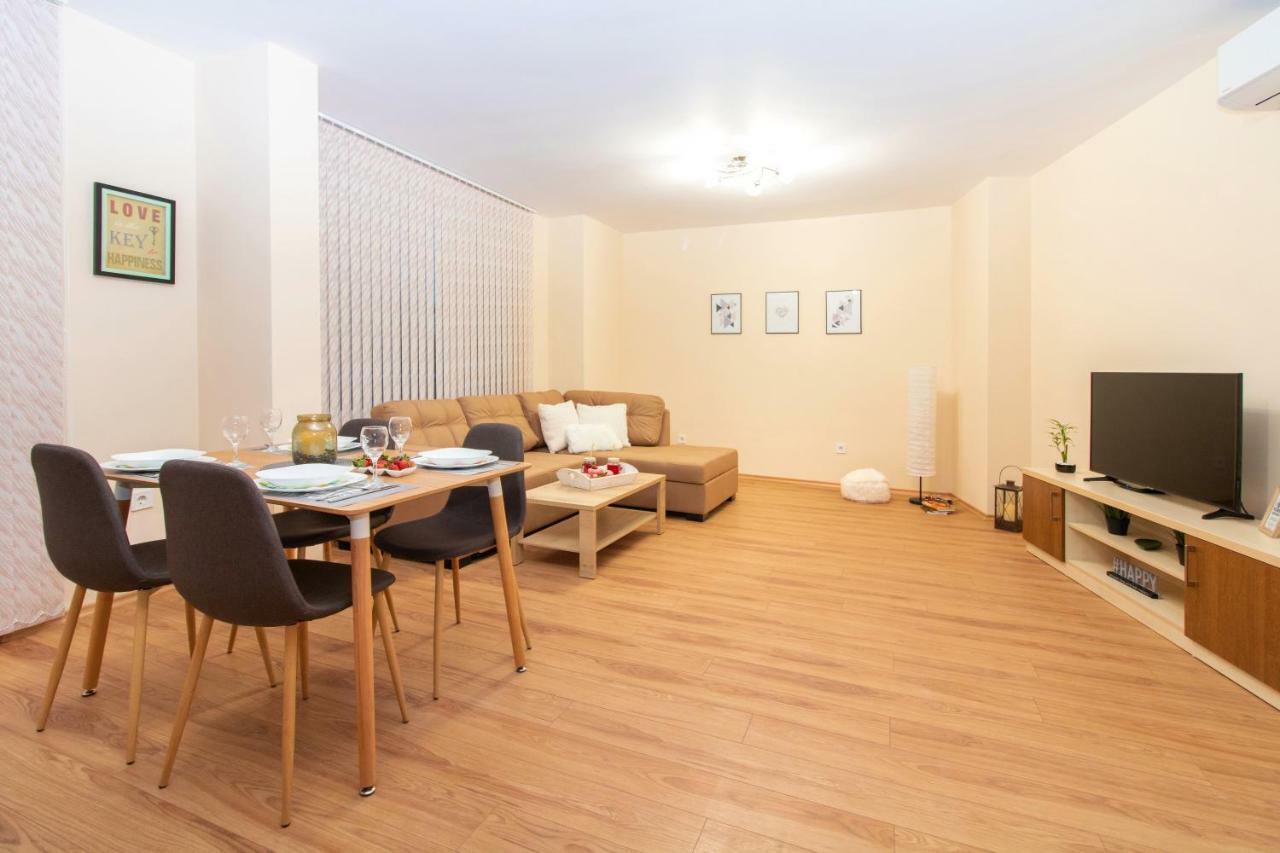 Domus Apartments Grand بلوفديف المظهر الخارجي الصورة